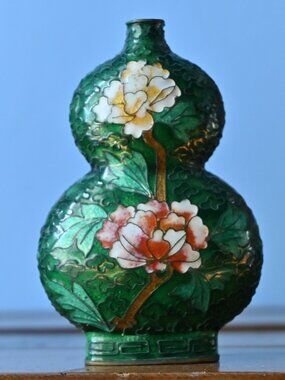 Vintage Chinese Cloisonné Double Gourd 3" Mini Vase Green Floral Enamel